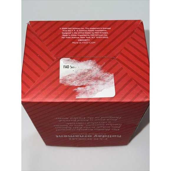 FAO Schwarz 2009 Holiday Ornament Ltd Edition Blown Glass Teddy Doll Present A17 - Picture 10 of 13